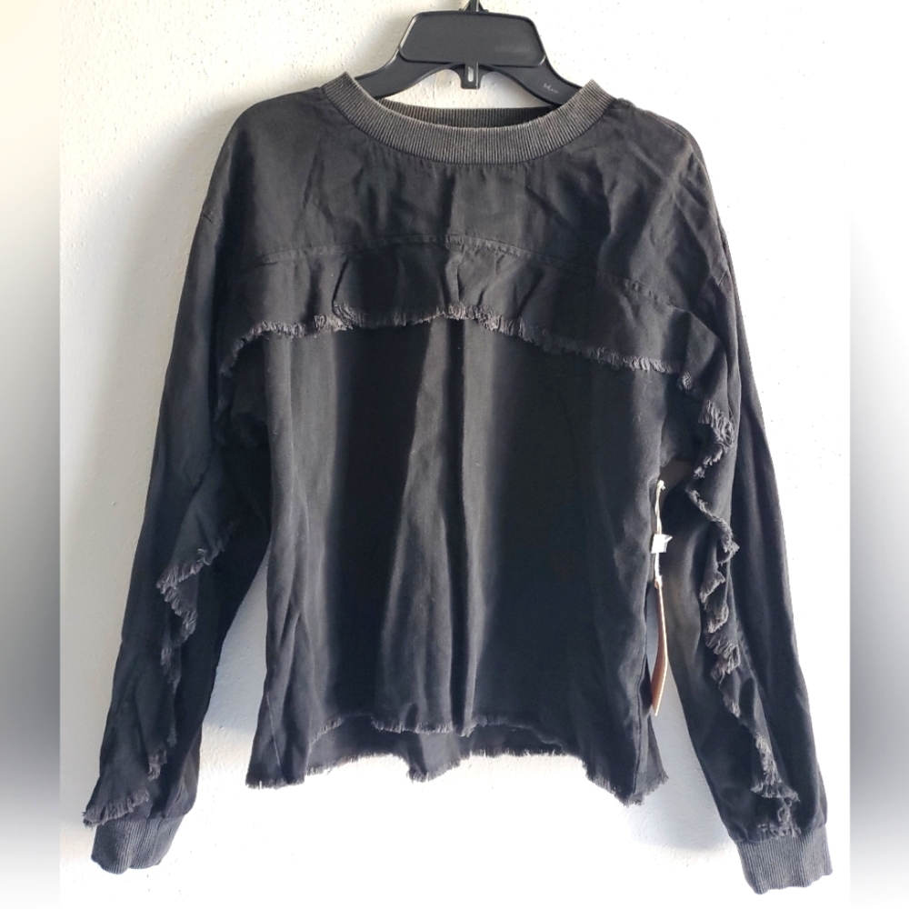 Two By Vince Camuto Ruffled Top